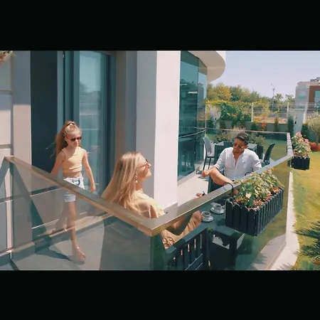 Lara Marine Homes אנטליה